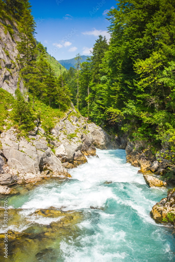 Fototapeta premium Stromboding Waterfall. Austria.