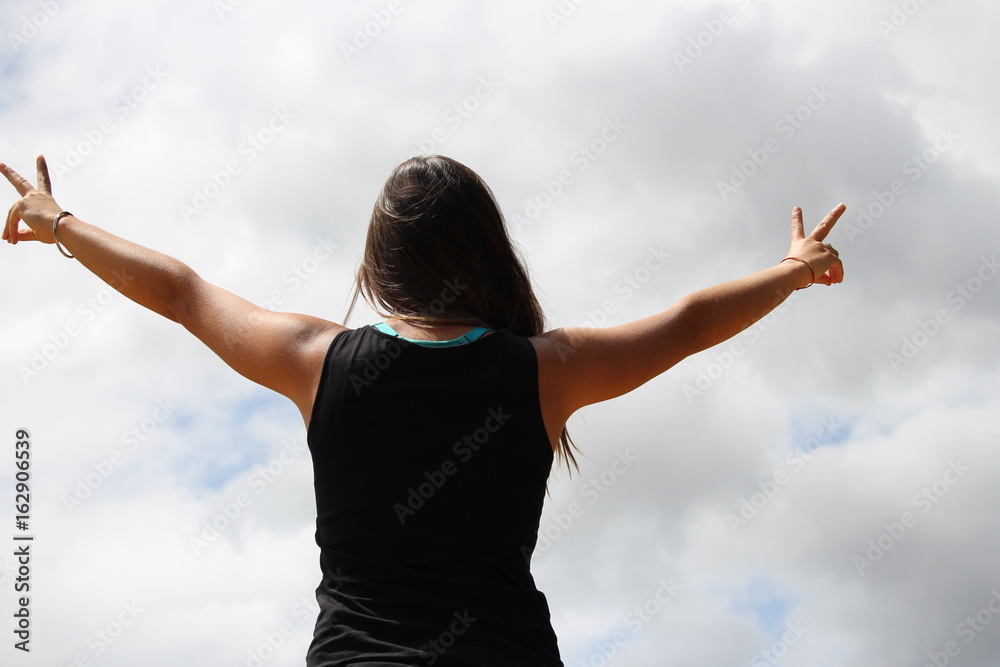 le monde vous appartient : libre comme l'air le monde vous appartient : libre comme l'air