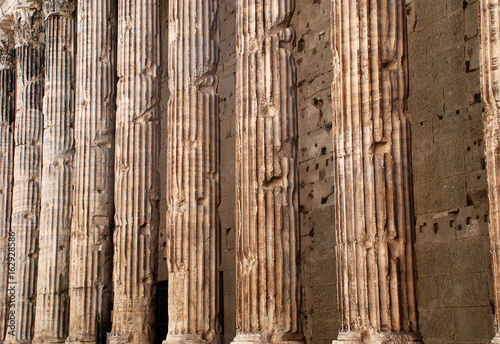 Canvas Print Classical columns at the front of the pantheon in Rome