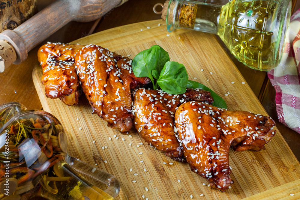 Крылышки барбекю Stock Photo | Adobe Stock