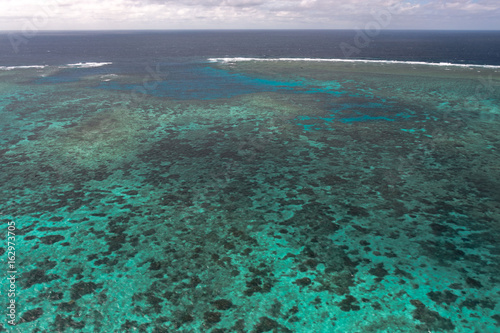 Fototapeta Naklejka Na Ścianę i Meble -  Aerial view of the Great Barrier Reef - Agincourt Reefs, Australia