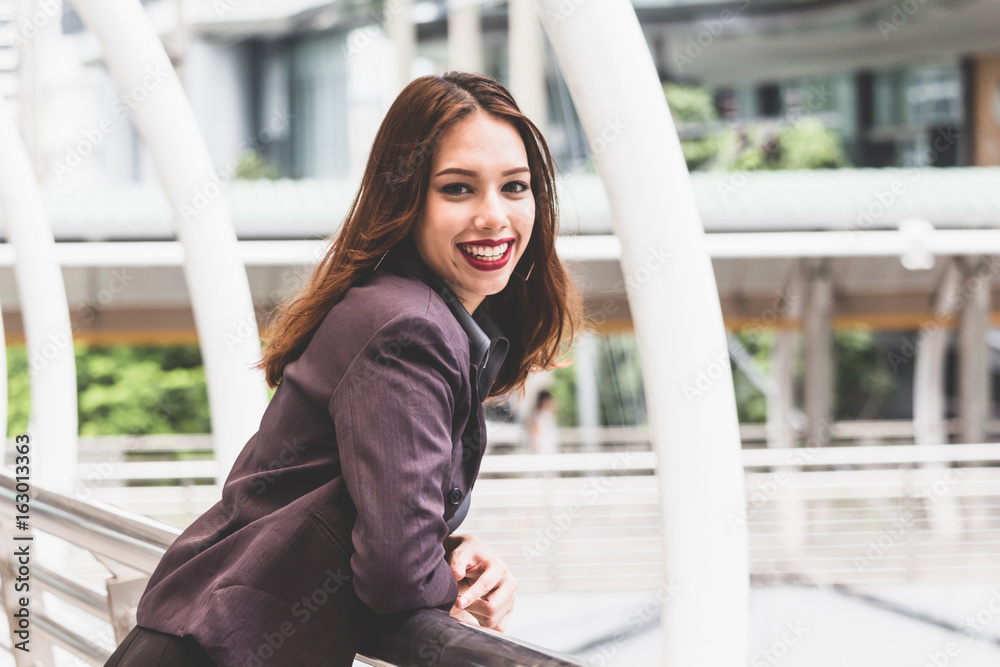 Portrait of a professional business woman Portrait of a professional business woman