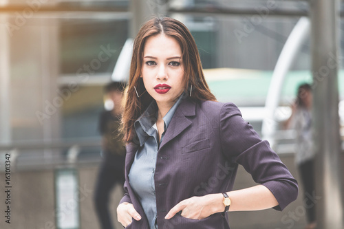 Portrait of a professional business woman © Art_Photo