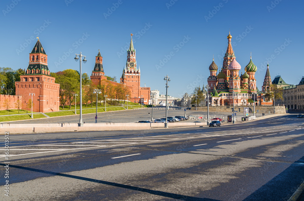 Morning view of Kremlin, Red Square and St. Basil's Cathedral , Moscow, Russia.
