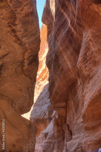Coming to the narrowest part of the Siq, seen from the trail to Petra