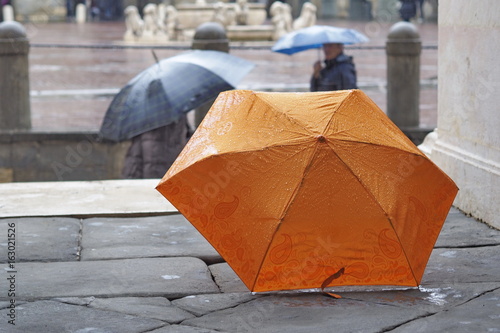 Umbrella orange