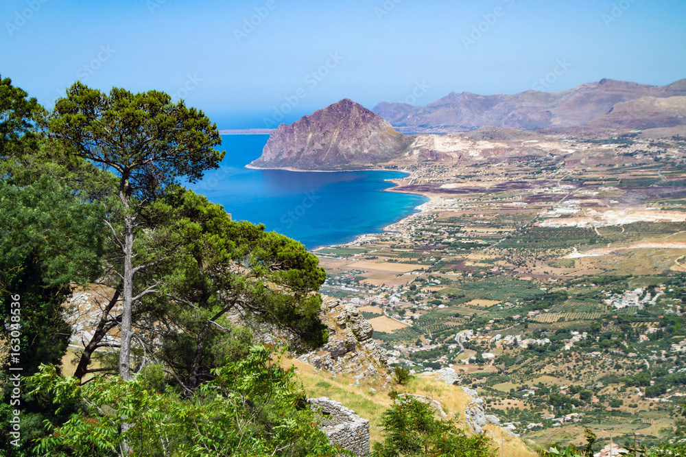 Fototapeta premium view of Cofano mount and the Tyrrhenian coastline from Erice, Sicily