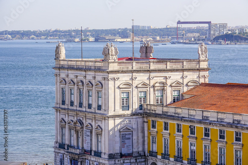 View over Tagus River from Augusta Street Arch - LISBON - PORTUGAL - JUNE 17, 2017 © 4kclips