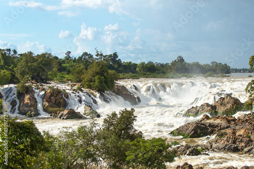 Khon Pha Peng waterfalls the " Niagara of the Asia", Champasak Southern Laos