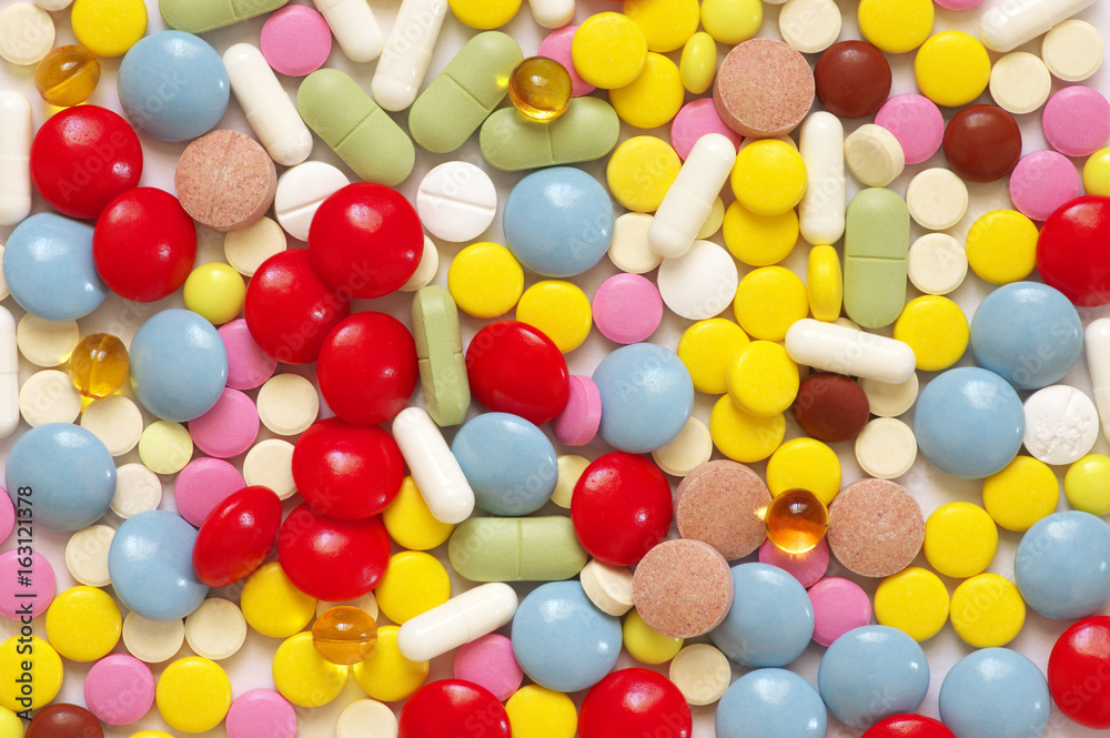 Obraz premium Heap of colorful pills