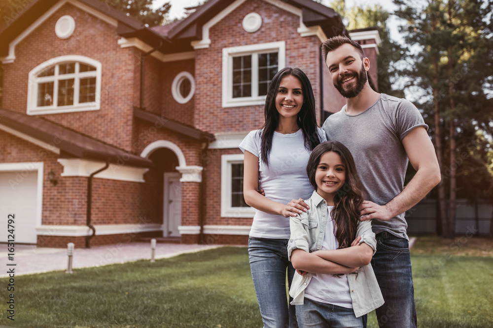 Fototapeta premium Happy family outdoors