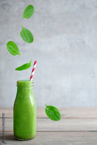 Green smoothie background