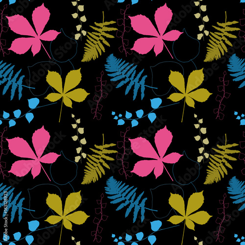 Vector floral seamless pattern with  chestnut tree , ivy and fern leaves outl...