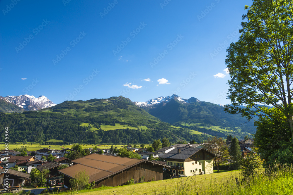 Autriche/ village de Piesendorf 