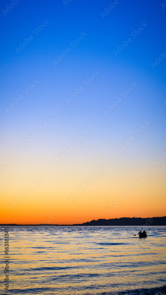 Obraz premium Sunset and kayak 