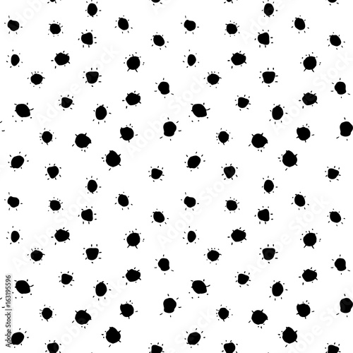 Sun abstract sketch Doodles seamless pattern  hand drawn vector illustration