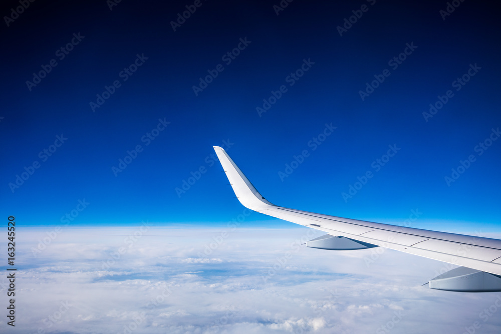 Fototapeta premium Über den Wolken