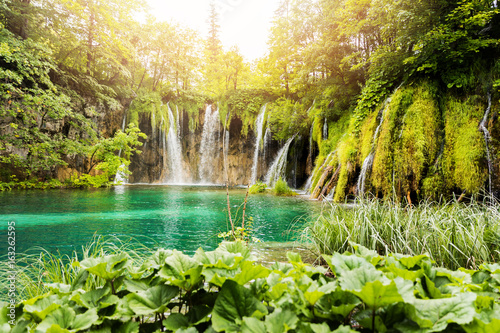 Fototapeta Naklejka Na Ścianę i Meble -  Waterfalls in Plitvice Lakes National Park, Croatia