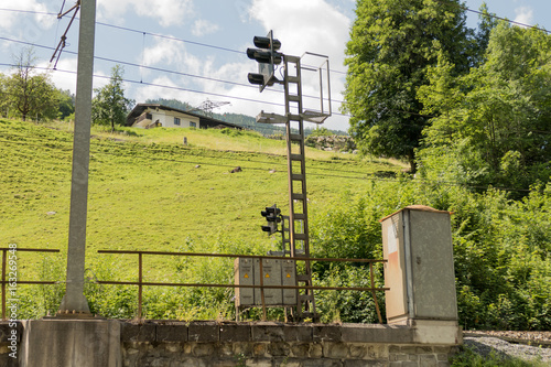 bahnsignal in den tauern photo