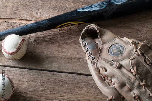 baseball glove and bat background