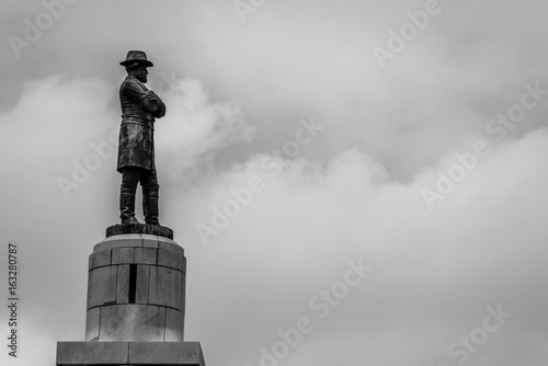 Statue of Robert E Lee in New Orleans