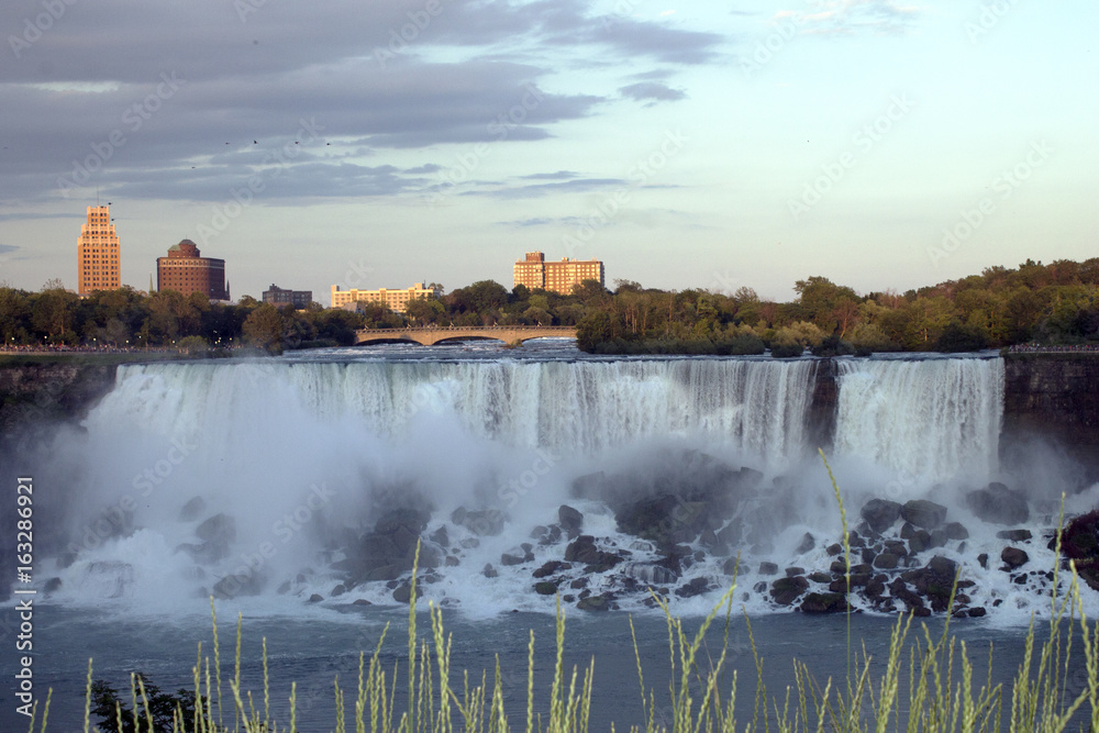 Niagara Falls - Niagara Falls, NY