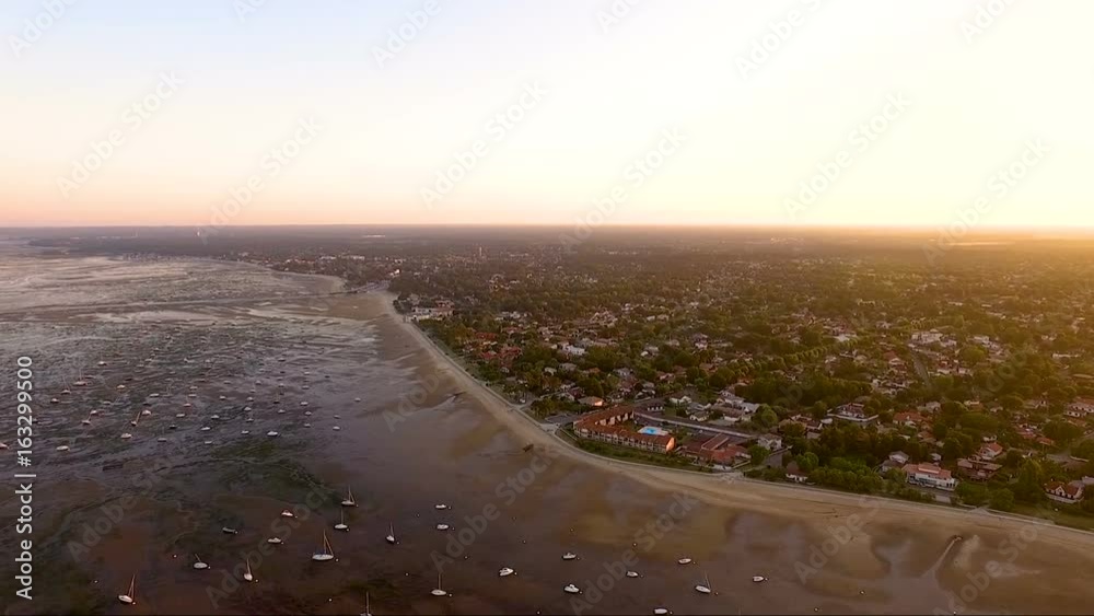 vue aérienne au drone, bassin Arcachon 