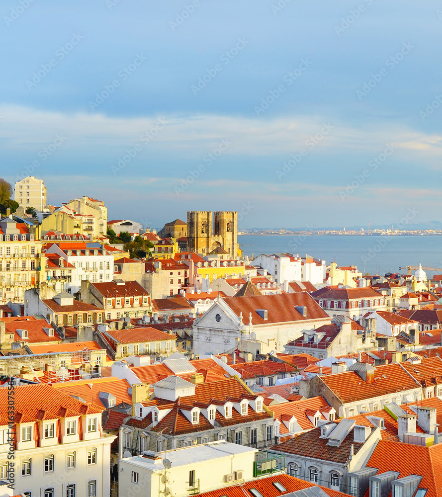 Alfama - Lisbon Old Town, Portugal