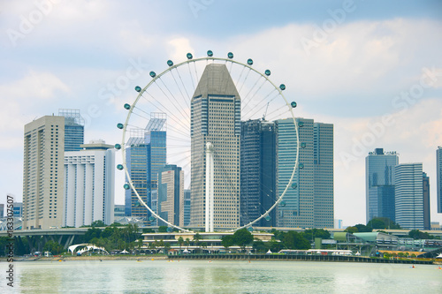 Photography Singapore Ferries Wheel and skyscrapers