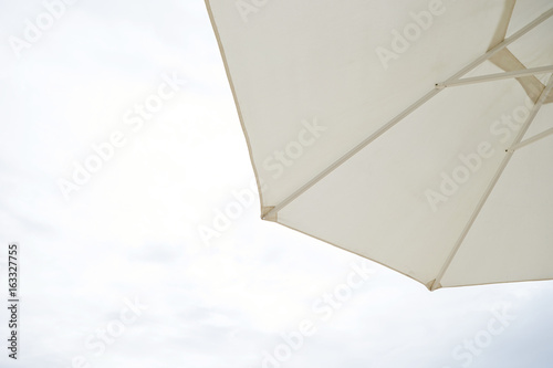 beach umbrella 