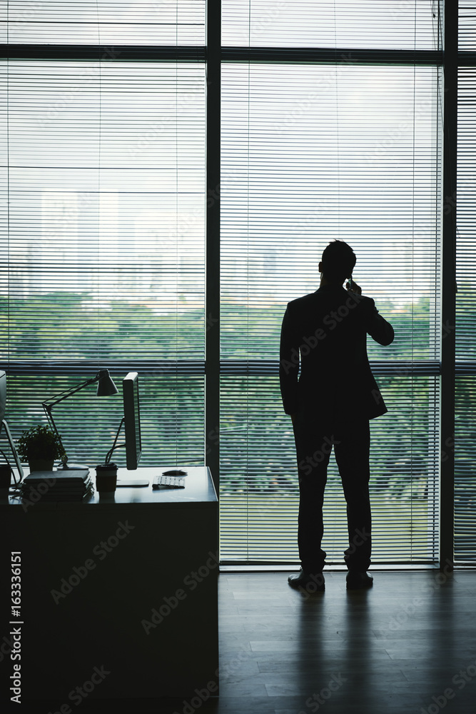 Fototapeta premium Important phone call