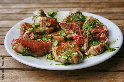 marinated lambchops in olive oil and basil