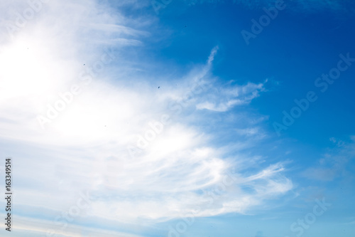 Fototapeta Naklejka Na Ścianę i Meble -  Blue and white sky background
