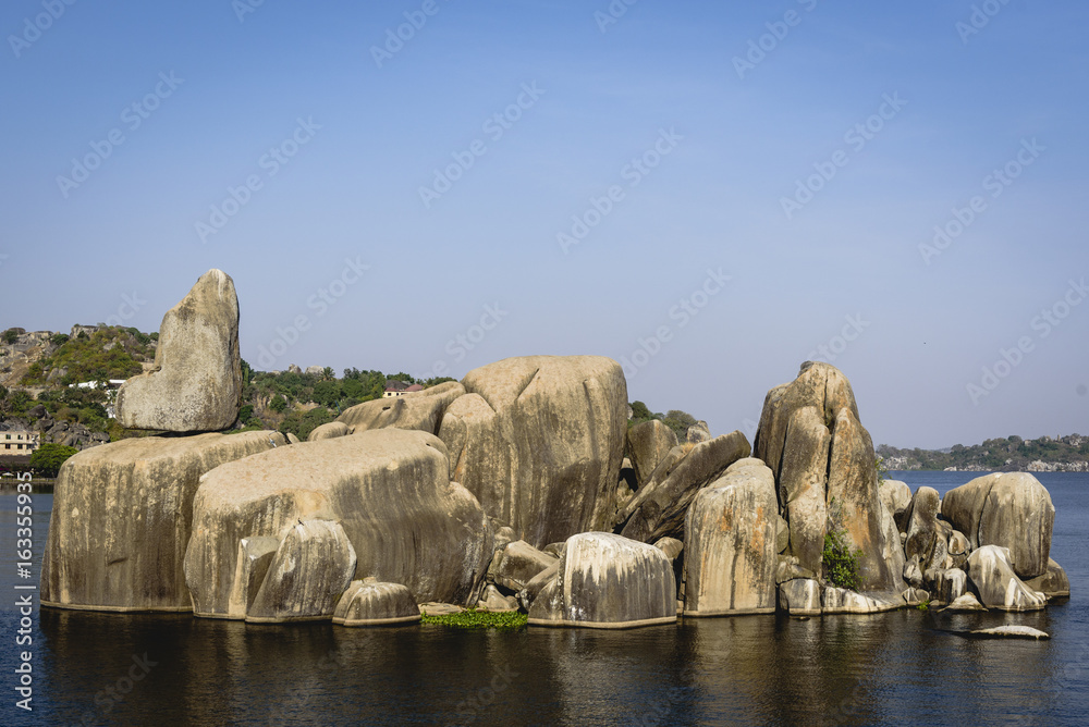 Mwanza Rocks