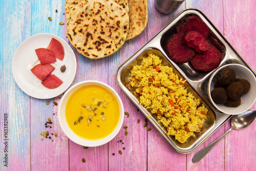 Vegetarian food set