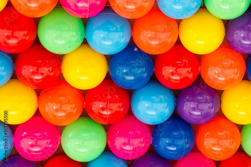 Colour plastic balls