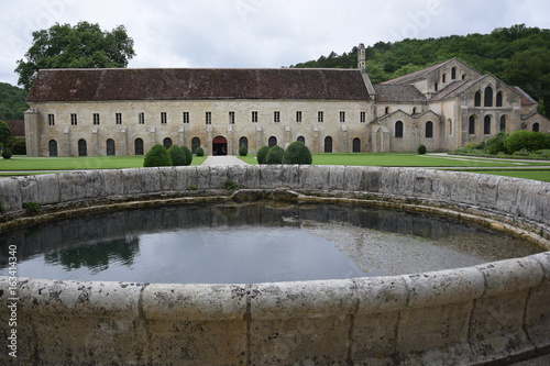 Abbaye de Fontenay (Côte d'Or) © angelique