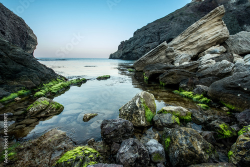 Early morning on the rocky seashore © MIRACLE MOMENTS
