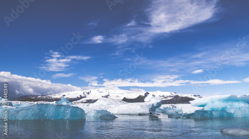 Jökulsárlón ice lagoon - huge iceberg