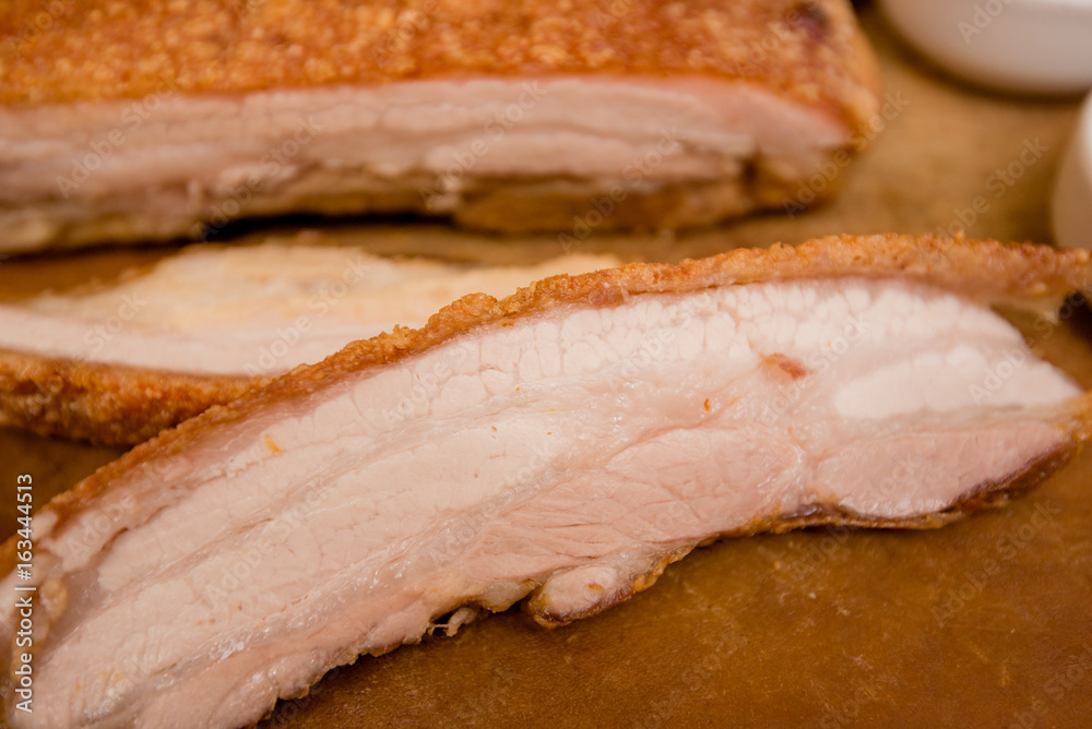 Hong Kong-style roast pork, roast pork, Thai roasted crispy pork, Thai food