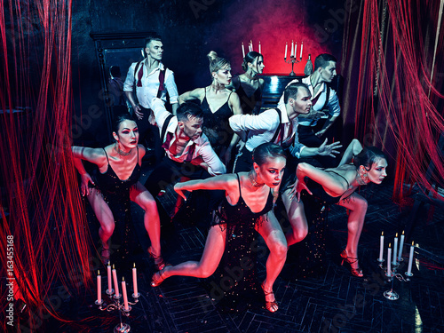 Canvas Print The studio shot of group of retro dancers