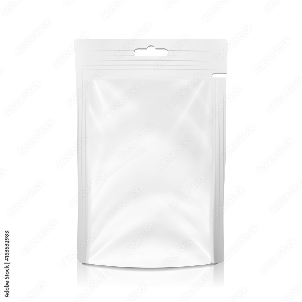 Plastic bag mockup of package vector design. Realistic transparent pocket  bag, clear polythene pouch or pack with white hang slot, retail product  pack Stock Vector Image & Art - Alamy