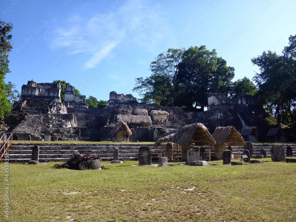 Der große Platz von Tikal, Guatemala