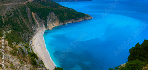 Myrtos Beach auf Kefallonia in Griechenland