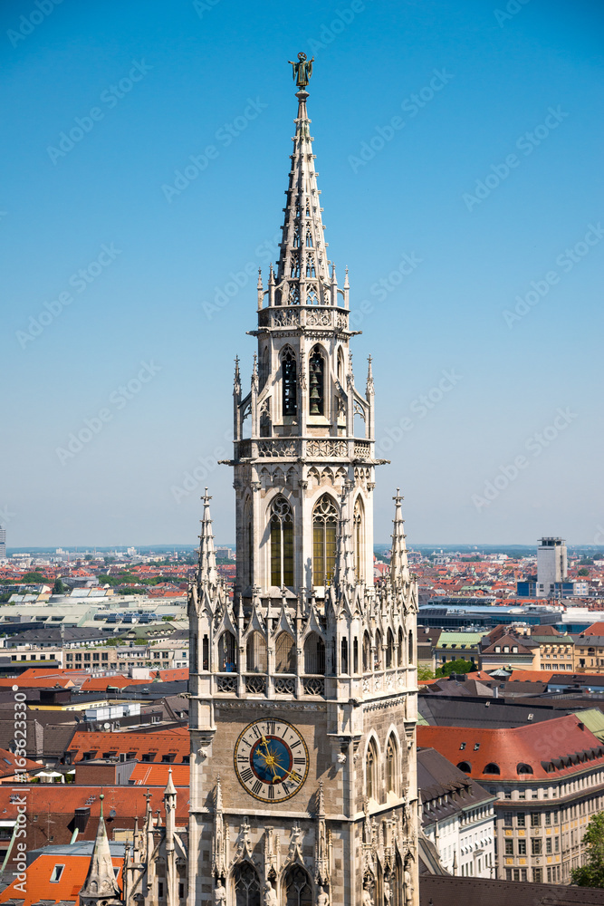 Fototapeta premium Tower of the New Town Hall. Marienplatz, Munich, Bavaria, Germany.