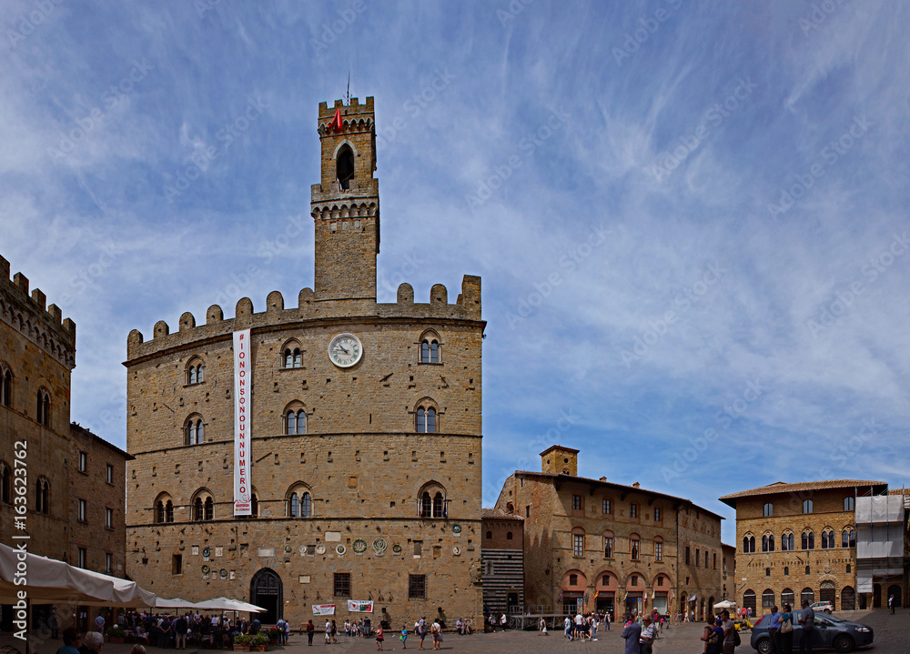 Volterra - mittelalterliche Stadt in der Toskana
