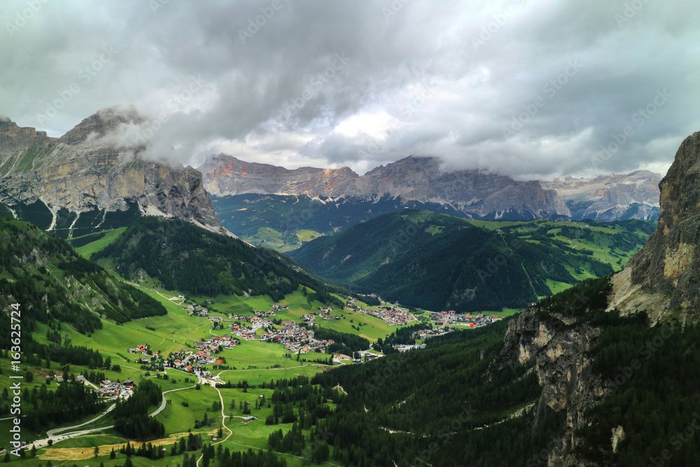 Naklejka premium landscape, mountain valley, italy, dolomites