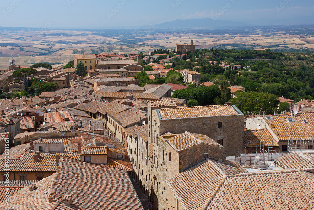 Volterra - mittelalterliche Stadt in der Toskana