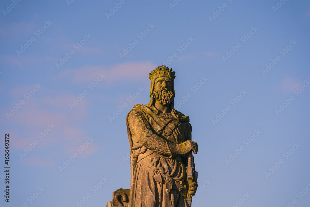 Close-up of the statue of King Robert I. (also known as Robert The Bruce), who secured Scotland's independence from England. Stirling, Scotland, UK