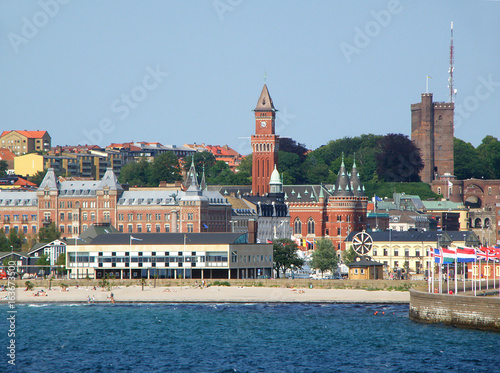 Fotografia Impressive Citycentre of Helsingborg with many people spending their weekend at